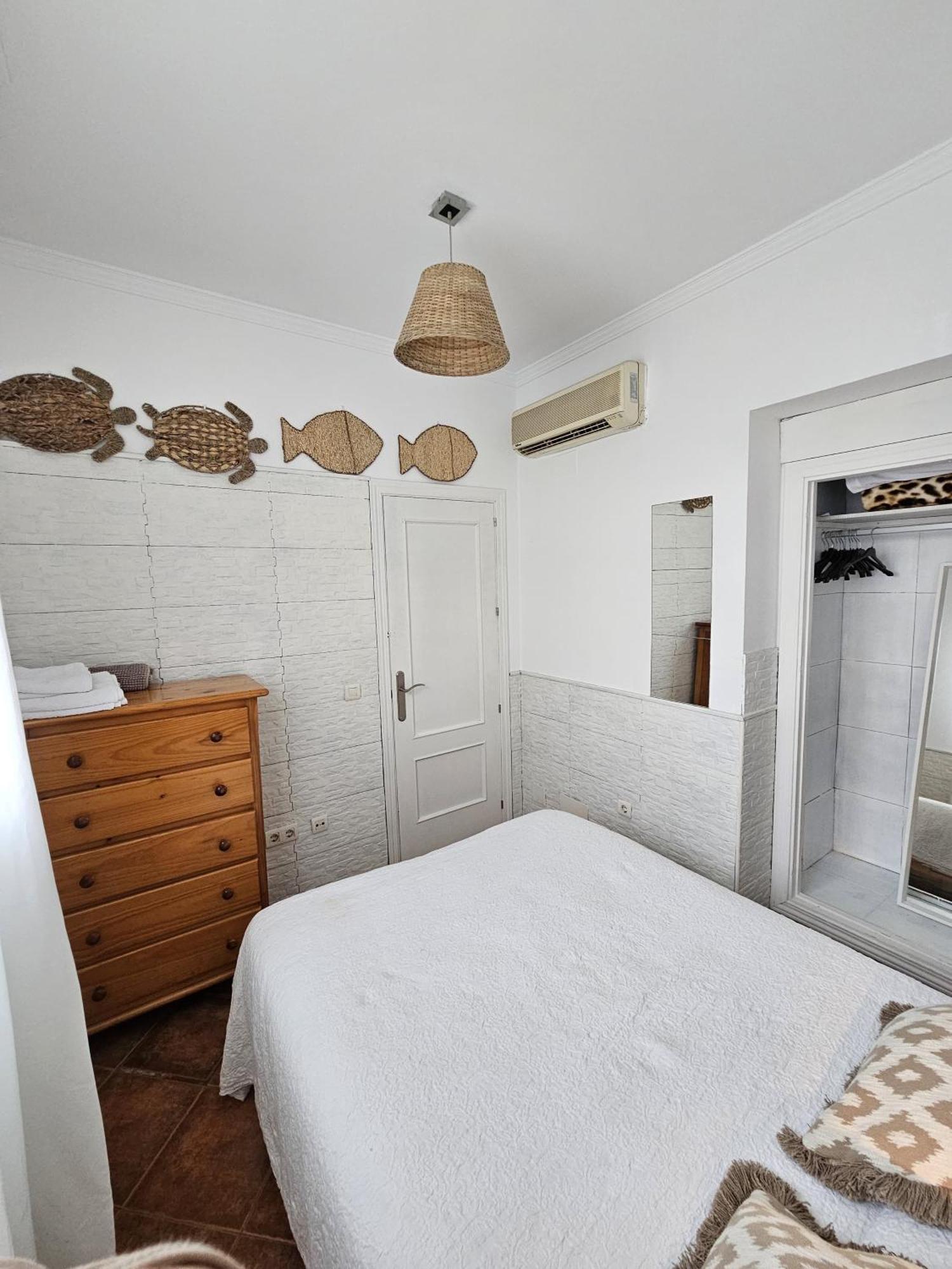 Pedregalejo Beach House Apartment Malaga Exterior photo