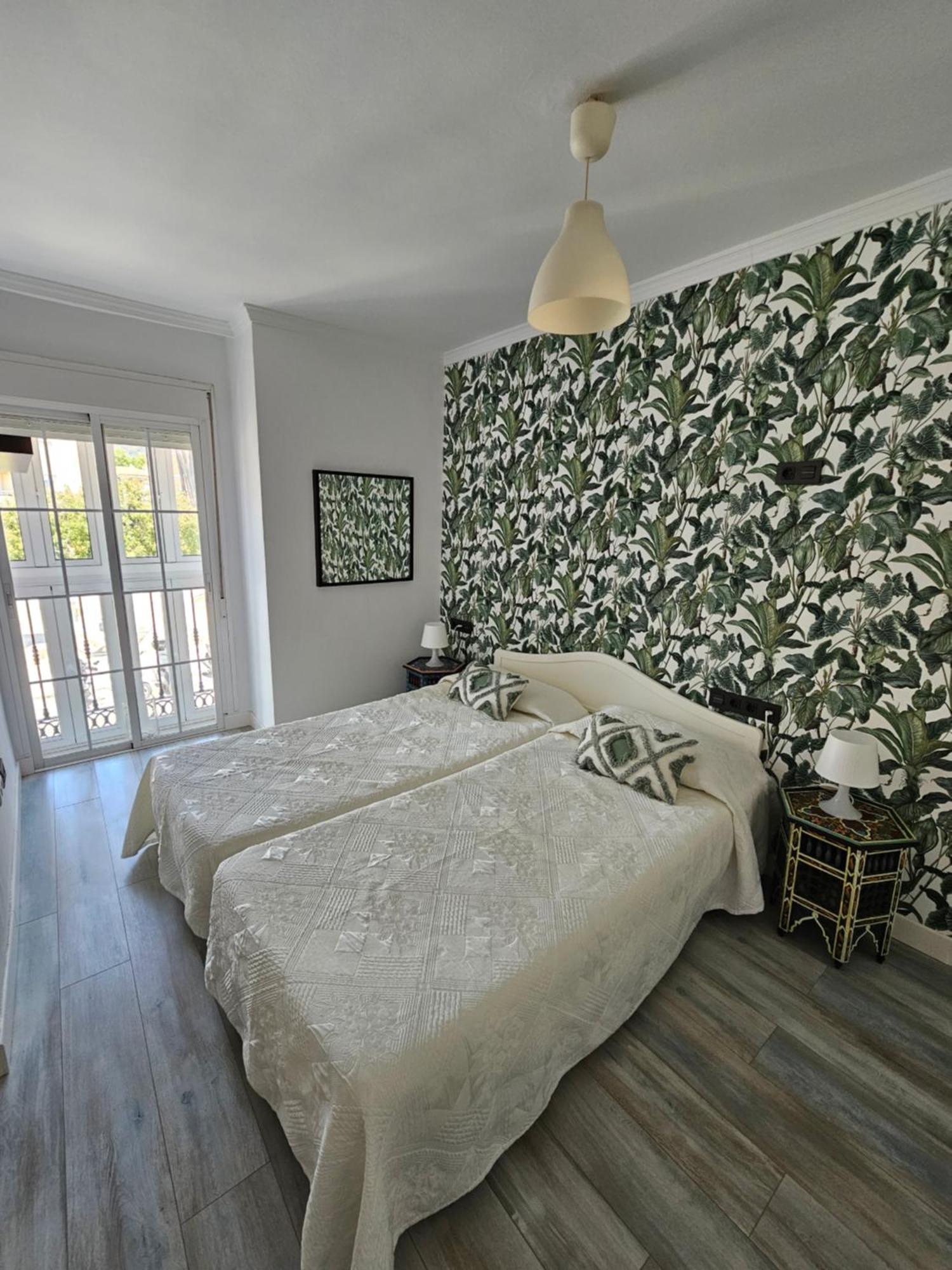 Pedregalejo Beach House Apartment Malaga Exterior photo